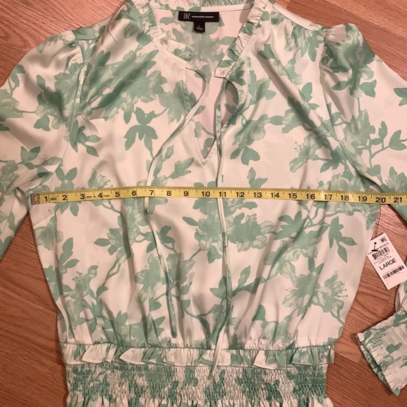 NWT INC Pretty White And Lime Green Floral Long Sleeve Blouse - Picture 7 of 12